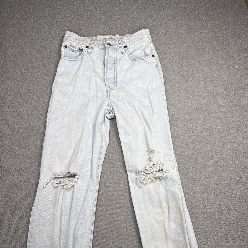 LEVI'S Jeans Womens 24 Light Wash Ribcage Straight Ankle High Rise Distressed